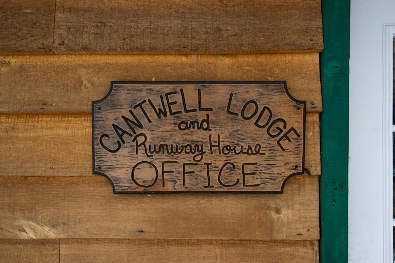 Cantwell Lodge 外观 照片